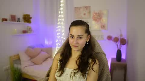 Anita Grey online show from 10-14-25, 06:52