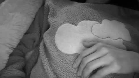 Anje online show from 12-17-25, 05:30