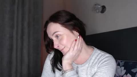 Snapshot of anjutka08 chatting on 01-13-26, 05:51 anjutka08 online show from 01-13-26, 05:51