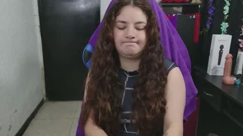 Only fans   online show from 03-20-26, 11:15