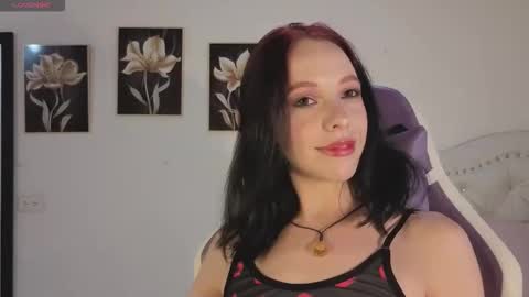 Snapshot of ann_gagner chatting on 11-08-25, 09:35 Ana online show from 11-08-25, 09:35