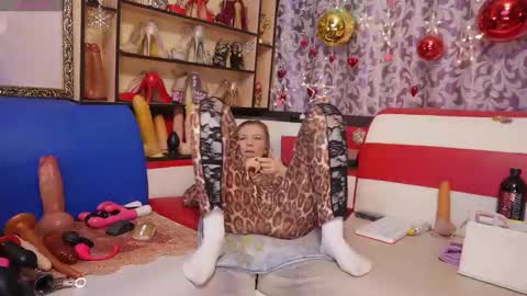 Anna online show from 02-27-26, 10:48