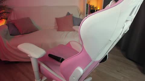 AnnaThe next stream is tomorrow online show from 12-03-24, 06:37