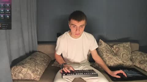 Snapshot of anna_jason chatting on 01-07-25, 04:37 Fansly Jason sweet ass online show from 01-07-25, 04:37