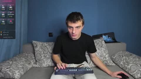 Snapshot of anna_jason chatting on 01-12-25, 07:42 Fansly Jason sweet ass online show from 01-12-25, 07:42