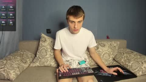 Snapshot of anna_jason chatting on 01-20-25, 06:21 Fansly Jason sweet ass online show from 01-20-25, 06:21