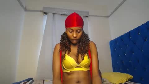 Snapshot of anna_kinky1 chatting on 11-11-25, 12:38 anna kinky1 online show from 11-11-25, 12:38