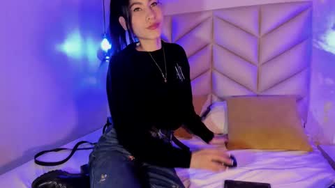 anna online show from 02-23-25, 07:49