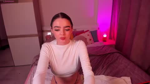 Snapshot of anna_nickol chatting on 01-30-25, 06:43 Anna online show from 01-30-25, 06:43