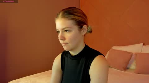 Anna online show from 12-04-24, 01:03