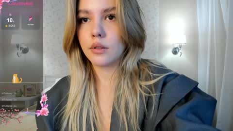 Anna online show from 12-10-24, 07:16