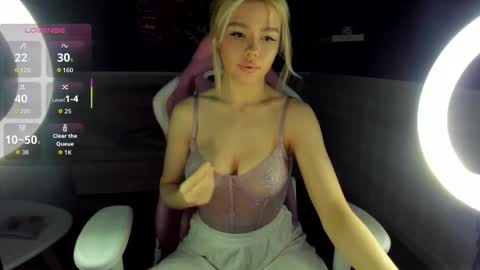 Anna online show from 02-26-26, 01:48