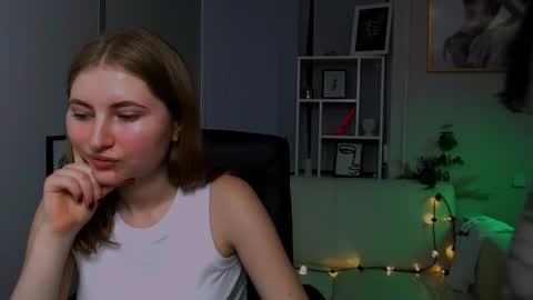 Anna pvt is open online show from 12-17-24, 05:15