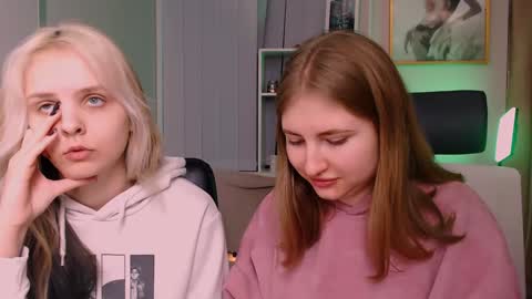 Anna pvt is open online show from 12-24-24, 03:05