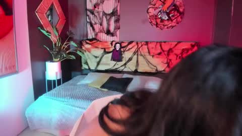 Snapshot of annaa_rose chatting on 10-31-25, 03:18 Anna online show from 10-31-25, 03:18