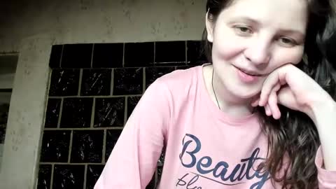 Snapshot of annaahcharm chatting on 12-27-24, 11:21 annaahcharm online show from 12-27-24, 11:21