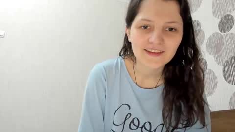 Snapshot of annaahcharm chatting on 01-20-25, 08:30 annaahcharm online show from 01-20-25, 08:30