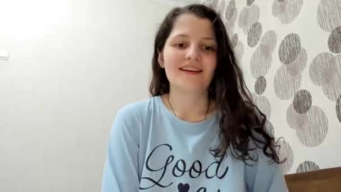 Snapshot of annaahcharm chatting on 02-15-25, 11:50 annaahcharm online show from 02-15-25, 11:50