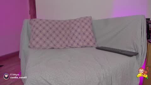 Snapshot of annabananas01 chatting on 10-10-25, 02:43 Ana online show from 10-10-25, 02:43