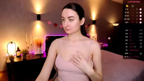 Anna online show from 11-11-25, 02:33