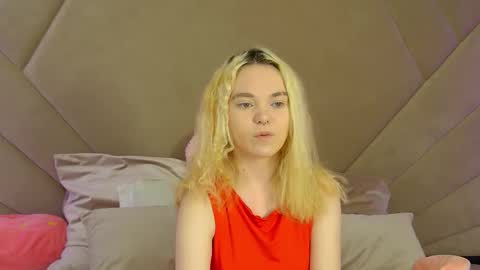 AnnaDelon online show from 09-09-25, 04:45