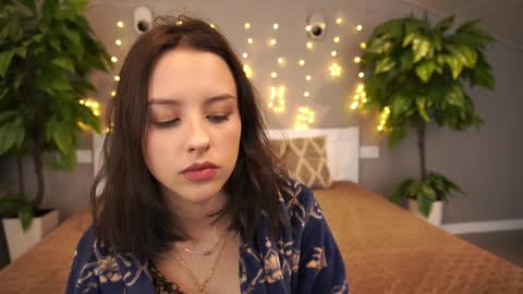 Anna online show from 01-10-25, 09:53