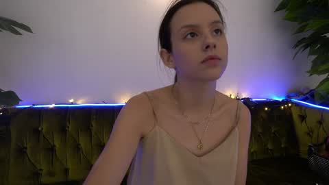 Anna online show from 01-29-25, 10:22