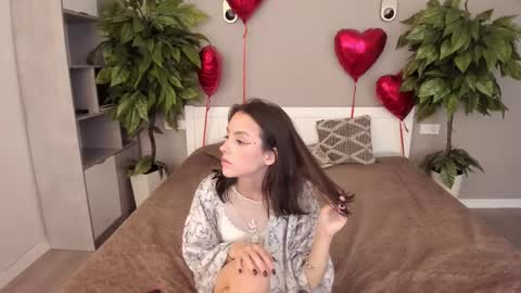 Anna online show from 02-21-25, 01:22