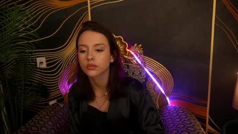 Anna online show from 03-08-25, 01:39