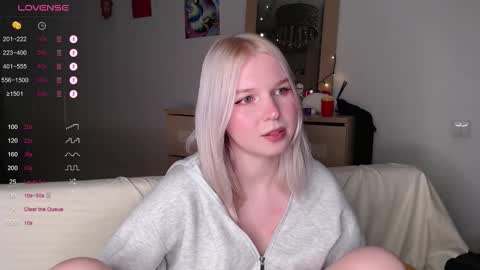annamilky online show from 10-02-25, 07:10