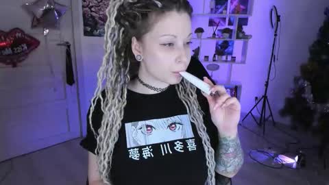 Snapshot of annanebula chatting on 12-03-25, 12:51 Anna online show from 12-03-25, 12:51