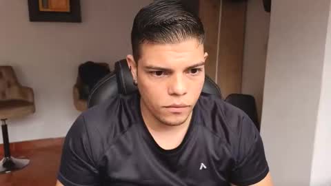 Snapshot of anndyhardy11 chatting on 10-27-25, 06:56 Anndy Hardy online show from 10-27-25, 06:56