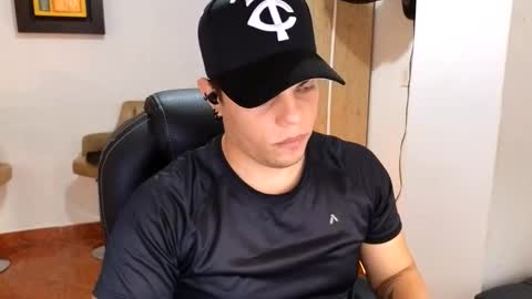 Snapshot of anndyhardy11 chatting on 11-14-25, 08:07 Anndy Hardy online show from 11-14-25, 08:07