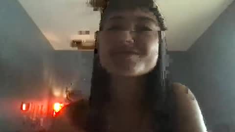 ROXANNE online show from 02-15-25, 10:10