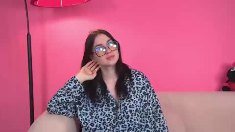 Anne online show from 10-18-25, 08:37