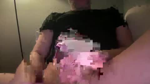 Snapshot of anned1991 chatting on 02-19-25, 12:25 anned1991 online show from 02-19-25, 12:25