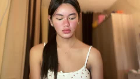 Kim online show from 12-20-24, 08:49