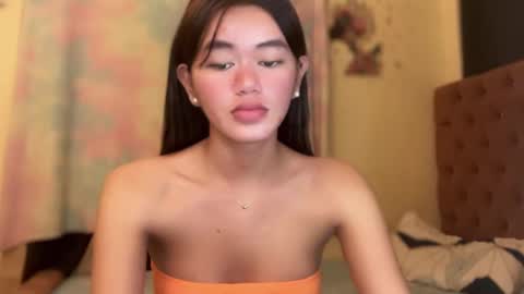 Kim online show from 12-26-24, 07:49