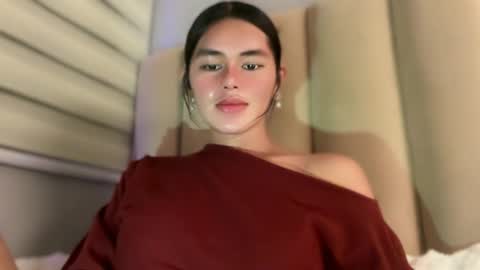 Kim online show from 12-14-25, 01:27