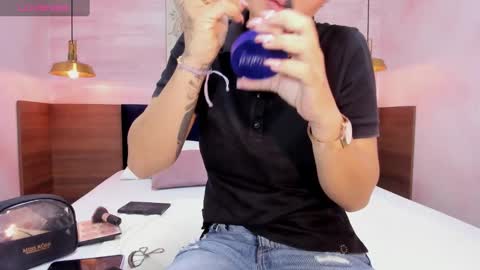 Anne online show from 01-18-25, 03:09