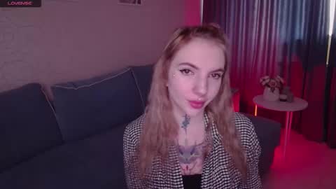 Annet online show from 10-14-25, 07:09