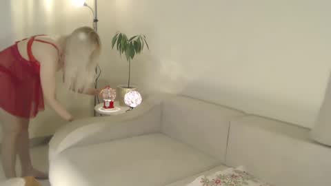 Annett online show from 02-02-25, 02:24