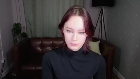 Anni online show from 11-15-25, 10:01