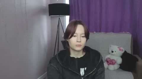 Anni online show from 02-26-26, 05:17