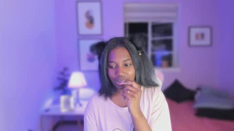 annia online show from 09-24-25, 04:05