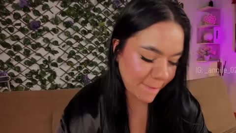 annie_barozzi online show from 12-15-24, 06:15