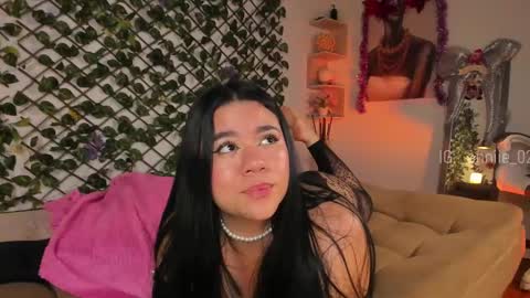 annie_barozzi online show from 12-30-24, 04:40
