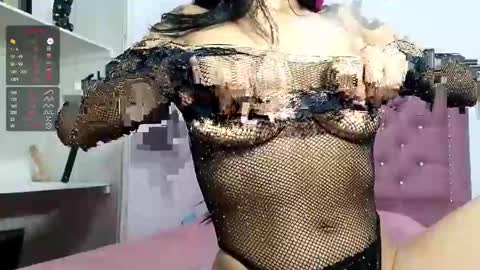 Snapshot of annie_camom chatting on 03-01-25, 09:59 annie online show from 03-01-25, 09:59
