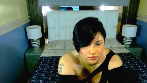 Snapshot of annie_catt_ chatting on 02-04-26, 05:30 Annie online show from 02-04-26, 05:30