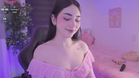 Cassandra online show from 10-21-25, 06:03